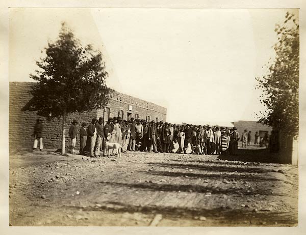 Navajo captives at Bosque Redondo